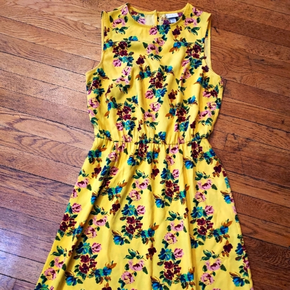 A New Day Yellow Dress Floral Sleeveless size xsmall - elastic waist; summer